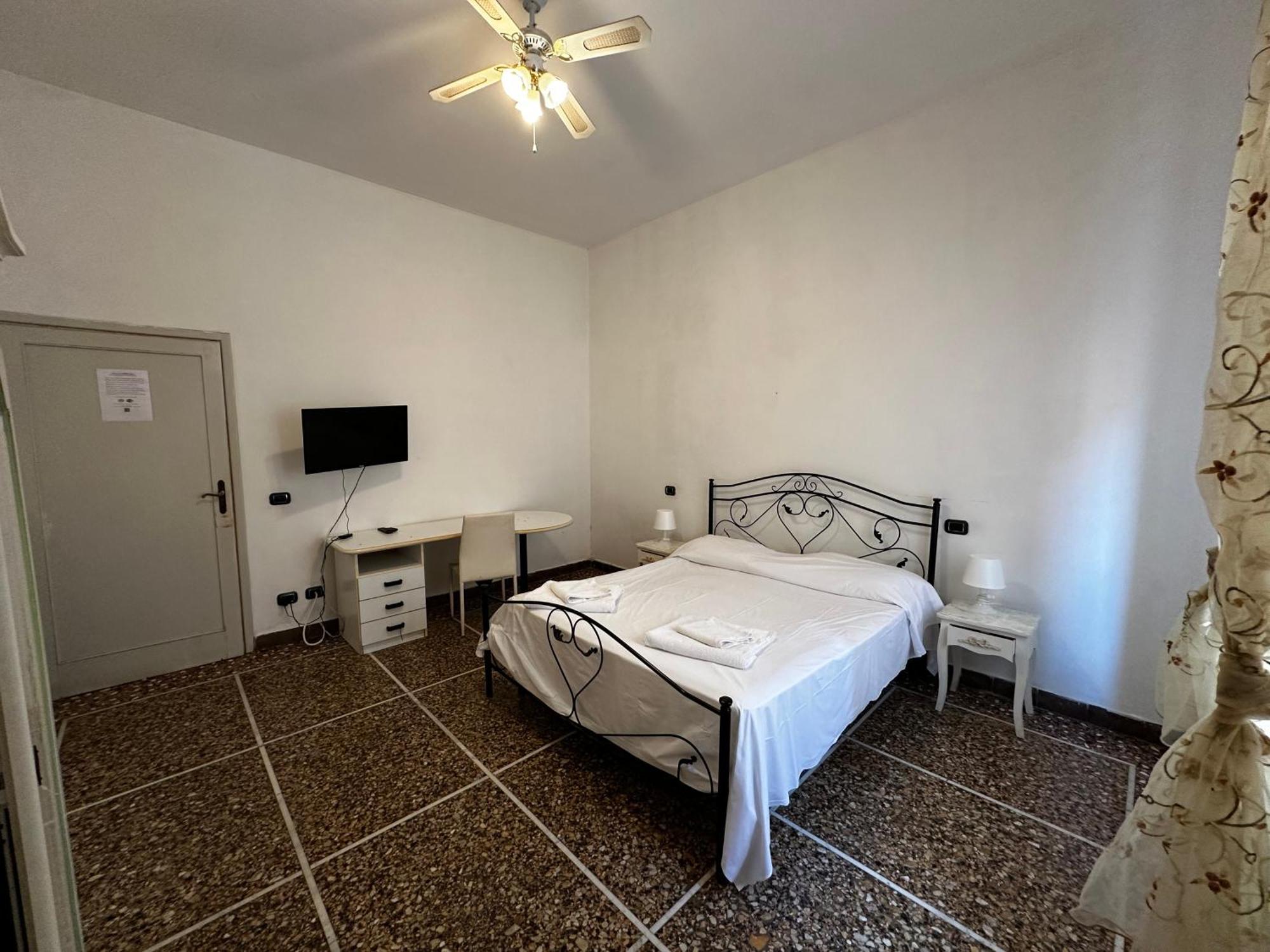 Holiday Pisa Gare 2 Dış mekan fotoğraf
